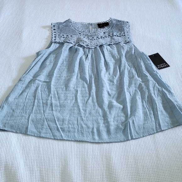 ✨️HP✨️ Fifty Street Powder Blue💙 Sleeveless Blouse - NWT - Picture 10 of 11